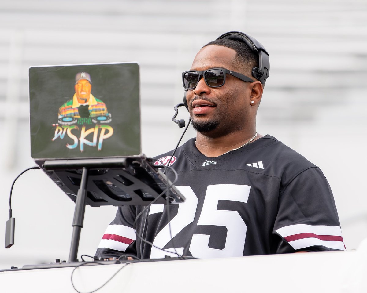 Skip Davis tweet media