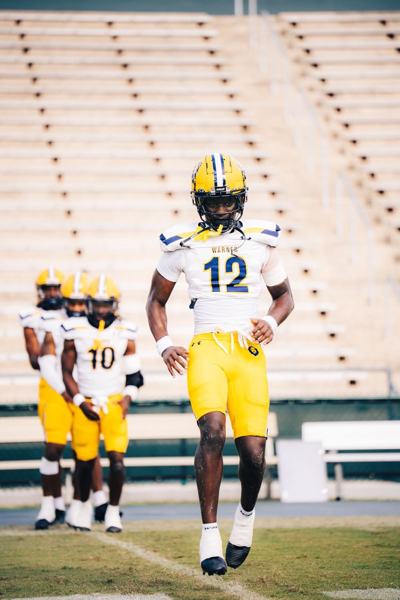 rroman006's tweet photo. Season Opener 💯 #Year2 #onthegrind https://t.co/EW9LCMS7Gf