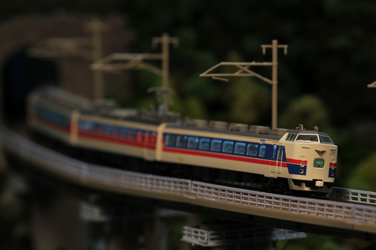 komachir1's tweet photo. #トミックス撮り鉄

トミックス ショールーム東京秋葉原 にてシラジンのジオラマで撮影してきました！

やはり、かもしかはここの風景にとても馴染みます https://t.co/ZQh10LZzJB