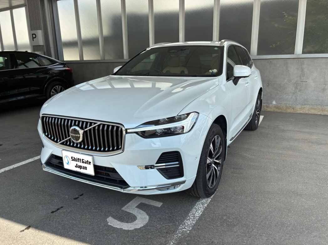SHIFTGATEJAPAN's tweet photo. おはようございます！
月曜の朝、どんな車に乗って出勤していますか？
いつか乗りたい憧れの車を思い浮かべている方もいるのでは？
シフトゲートでは、あなたの夢のクルマ探しもお手伝いしています！
今朝は「ボルボ XC60」をご紹介します →https://t.co/cY9WD5Ye0D
#車好きとつながりたい #月曜の朝 https://t.co/uZaOLqb4cS