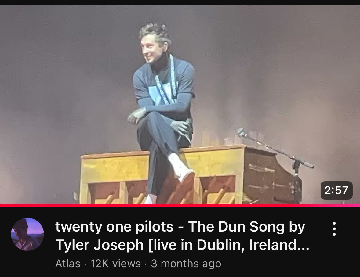 slushiegirlz's tweet photo. THEY DESERVE THE WORLD WE AS A CLIQUE ARE NOT AS OBSERVANT AS WE THOUGJT LMAO https://t.co/seWJL4snes