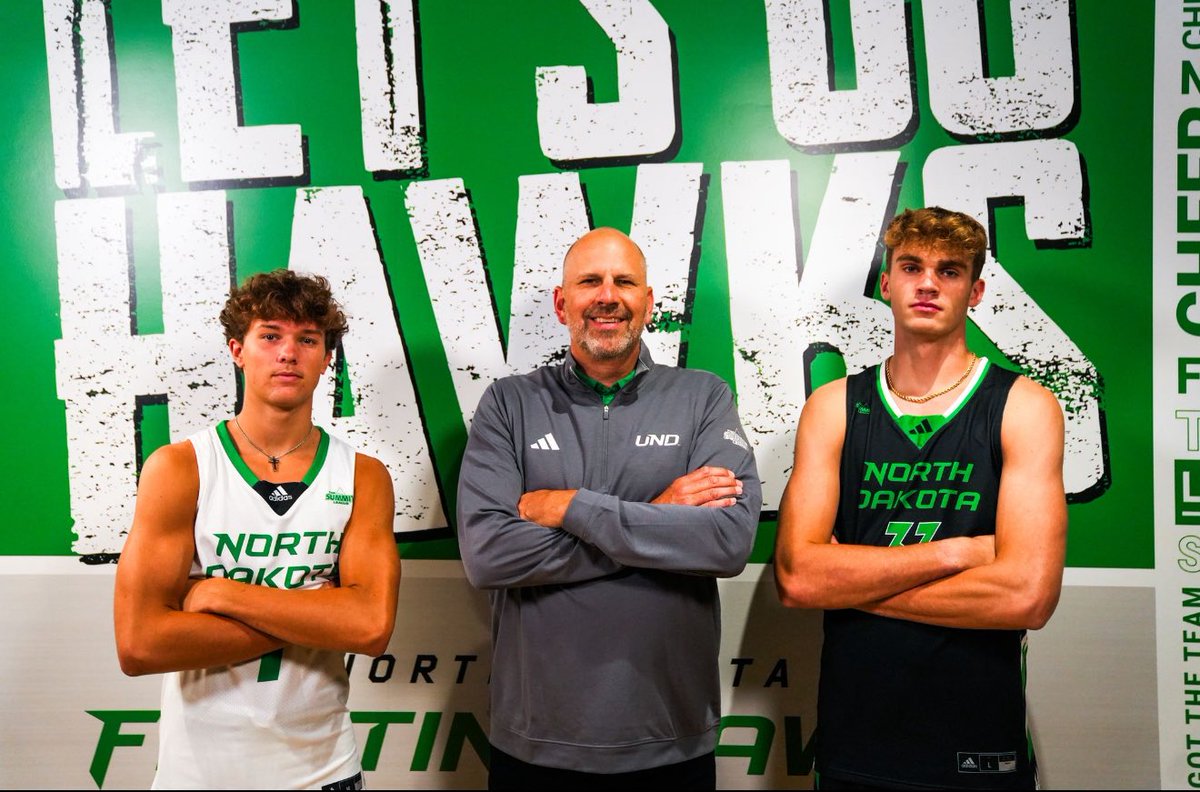 Official Visit in Grand Forks 📍
🖤💚 <a href="/UNDmbasketball/">North Dakota Men's Basketball</a>