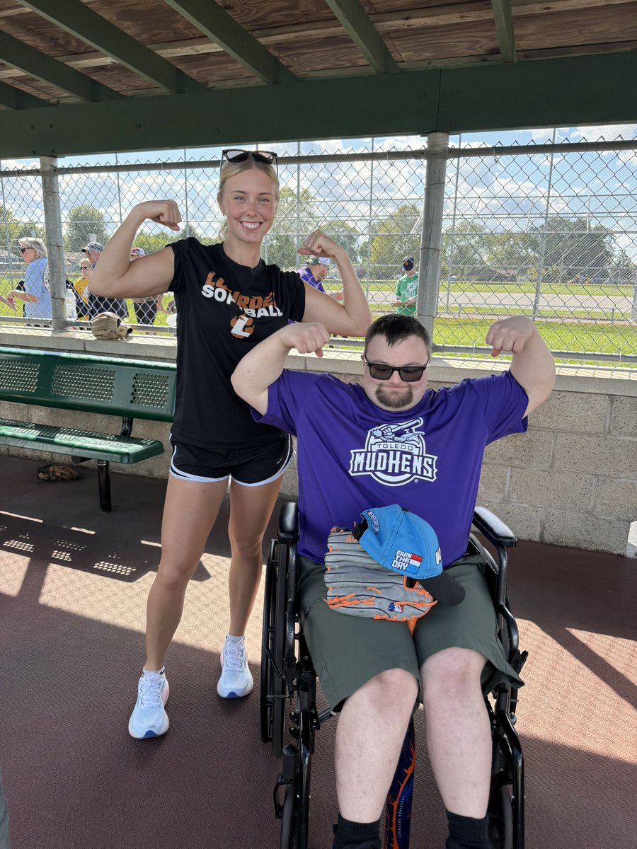 Lourdes Softball tweet media