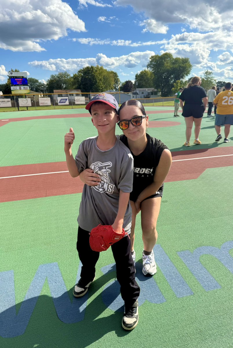 Lourdes Softball tweet media