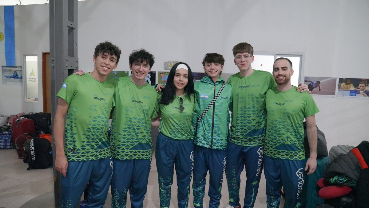 Con Joaquín Perren, despedimos con mucho orgullo a más de 75 deportistas de la provincia que viajan a Rosario para competir en los Juegos Argentinos de Alto Rendimiento.
Con la camiseta neuquina puesta, darán todo en este gran encuentro deportivo organizado por el Comité Olímpico