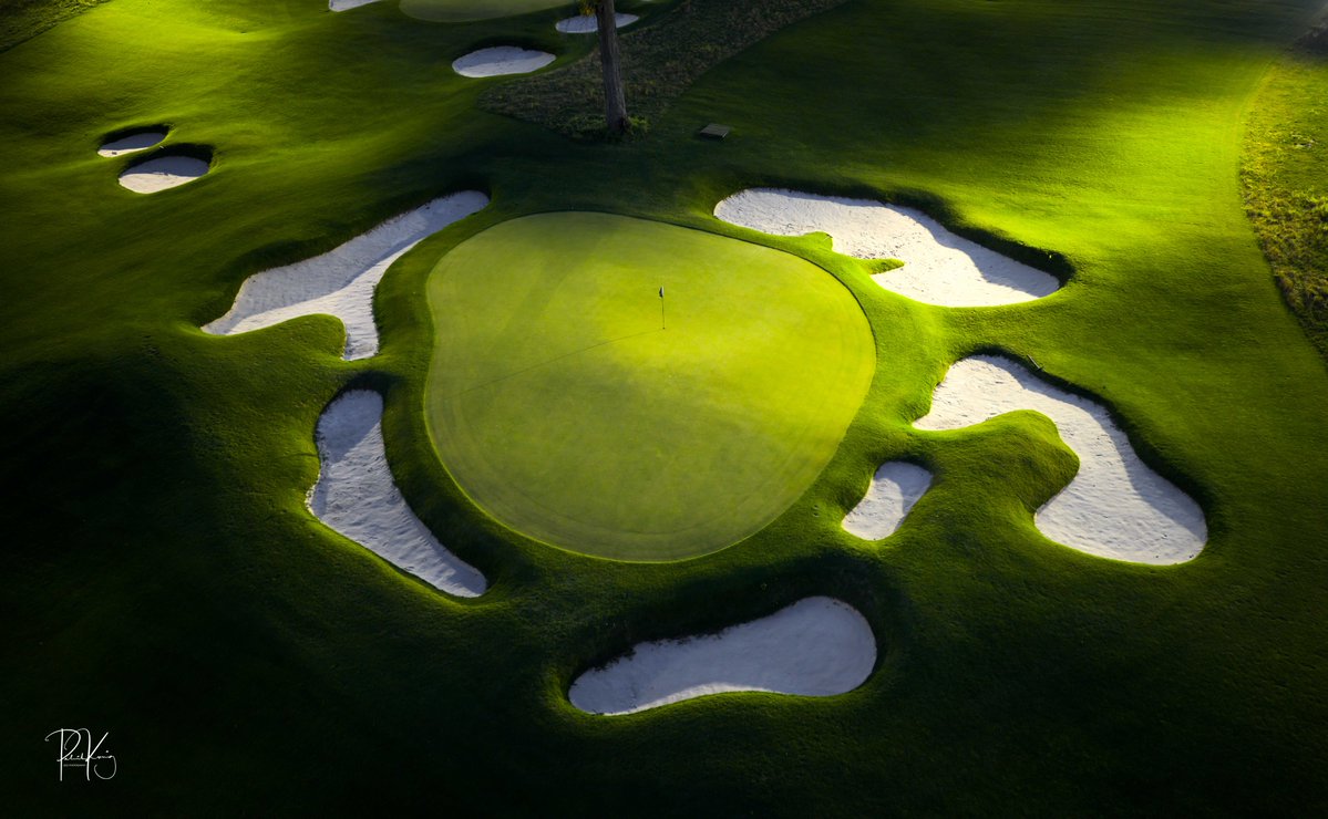Patrick Koenig (@patrickjkoenig) on Twitter photo They built a short course into the hillside of a ski slope at <a href="/BOYNE_Golf/">BOYNE Golf</a> and you can play night golf on it. They built a short course into the hillside of a ski slope at <a href="/BOYNE_Golf/">BOYNE Golf</a> and you can play night golf on it.