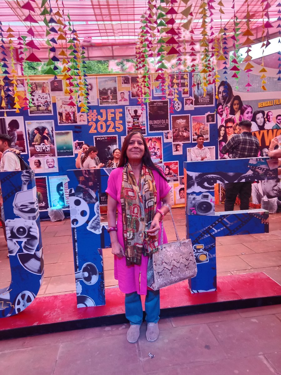 My pixs at the jagran film festival at Siri fort.lot of interesting things happened.