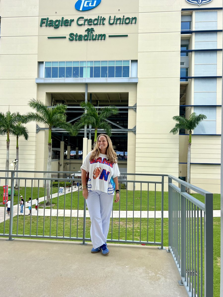Faith Padgett (@fepadgett) on Twitter photo INCREDIBLE WEEKEND!! First game in the Flag, successful OV weekend, big recruiting event, Sexxy Red concert on campus and a WIN!!🌴🦉❤️ #WIP #ATFA #LitWithKitt #DefendtheFlag INCREDIBLE WEEKEND!! First game in the Flag, successful OV weekend, big recruiting event, Sexxy Red concert on campus and a WIN!!🌴🦉❤️ #WIP #ATFA #LitWithKitt #DefendtheFlag