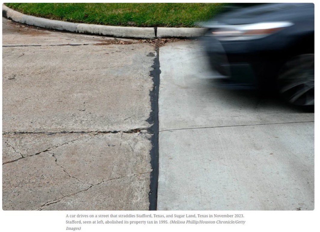 Armand Domalewski tweet media