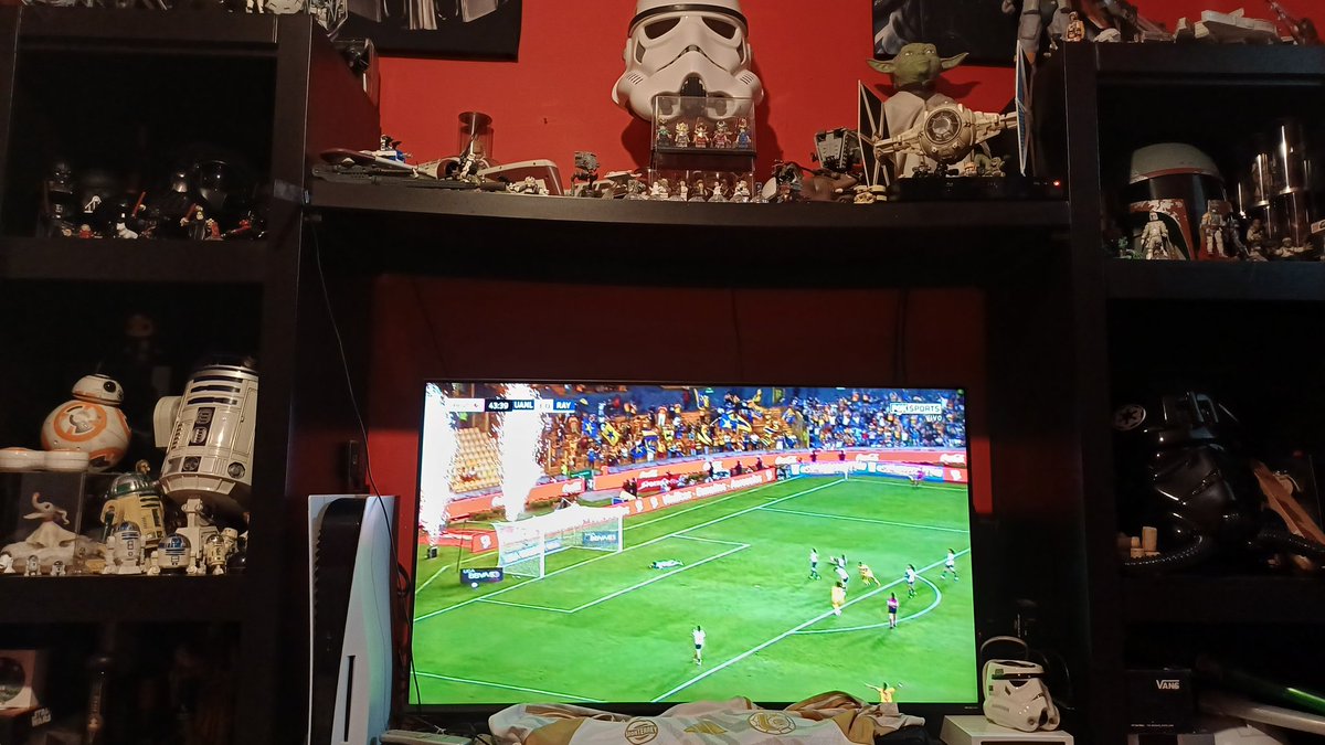 Angeles66Luis's tweet photo. @MonicaArredondo @FOXSportsMX Con 4 de Tembi, desde la CDMX,  la fuerza esta con las #AmazonasxFSMX https://t.co/ZSfZv8fmWW