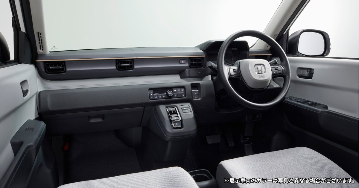 enjoyhonda_info's tweet photo. ⚡️新型軽乗用EV「N-ONE e:」を展示！
軽快なフォルムに愛着のある顔まわり、そして身軽な車内空間。
Nシリーズの哲学を受け継ぎながら、新しい魅力を備えた「N-ONE e:」。

エンジョイホンダ2025で、ぜひ体感してください🚘

▼新潟会場のチケット購入はこちら