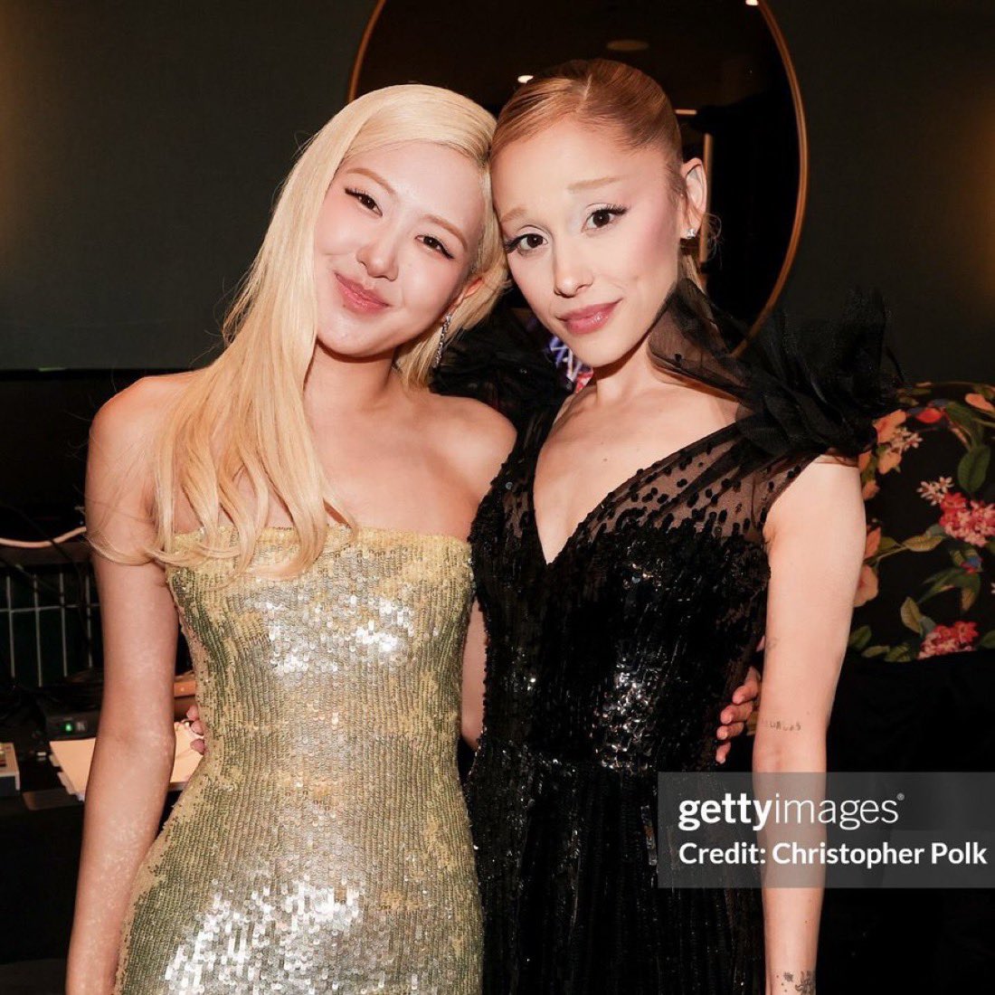 bpannpinks's tweet image. DOS REINAS

VMAS WINNER ROSÉ 
#ROSÉ_VMAs #ROSÉ