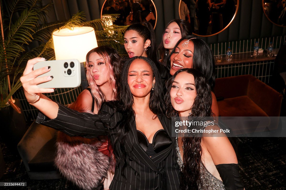 i love being a eyekon 😭