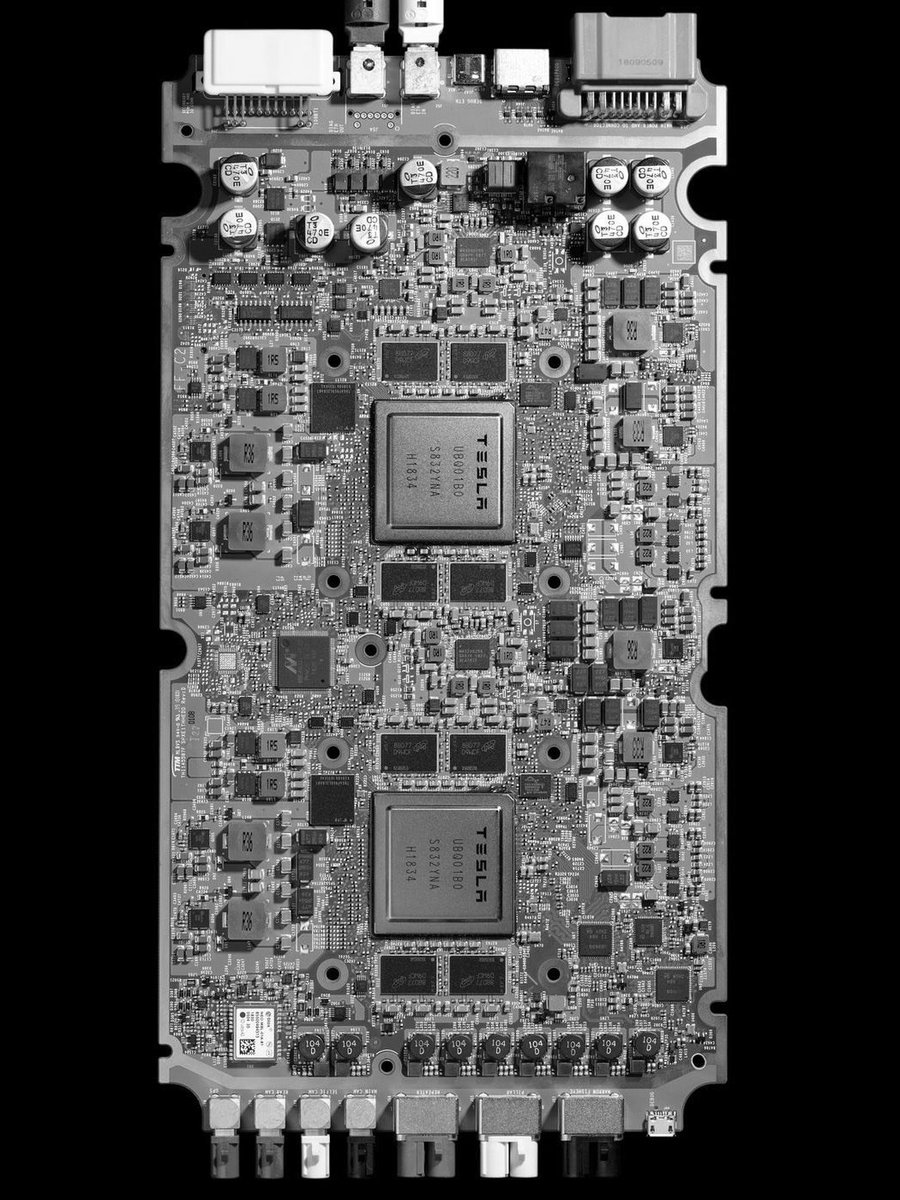 BridgingNews_'s tweet image. Elon Musk announced #Tesla AI5 chip completed design review, calling it an &quot;epic&quot; product that will be manufactured by #TSMC in Taiwan. 

He says AI5 may be the best inference chip for models under 250 billion parameters, with lowest silicon cost and highest performance-to-power…