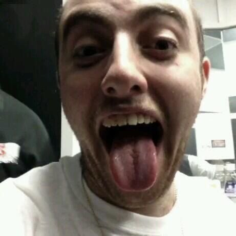 basedgodmac's tweet image. 7 years without you is wilddd
Rip Mac the goat 💛🖤🪽