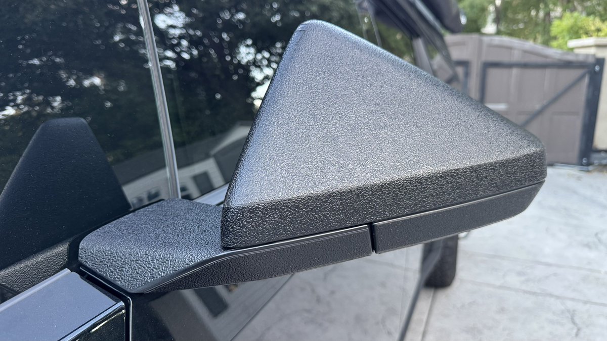 RyanTorresTesla's tweet image. I just finished installing the @Abstract_Ocean Xpel Armor Kit on the front bumper, rear bumper, fenders, and mirrors on my Cybertruck. In all of the years of DIY projects, I’ve done, nothing has ever been this much fun where every single piece actually fit like a glove.  Huge…