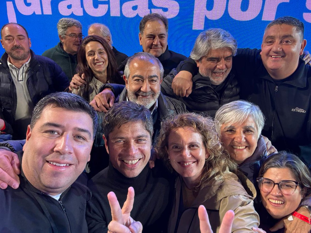 Los bonaerenses hablaron con claridad: eligieron defender la Patria y los derechos conquistados. Felicitaciones  al Compañero <a href="/Kicillofok/">Axel Kicillof</a> por este triunfo contundente que reafirma que los argentinos apuestan a la justicia social, a la dignidad y a un futuro con más igualdad.