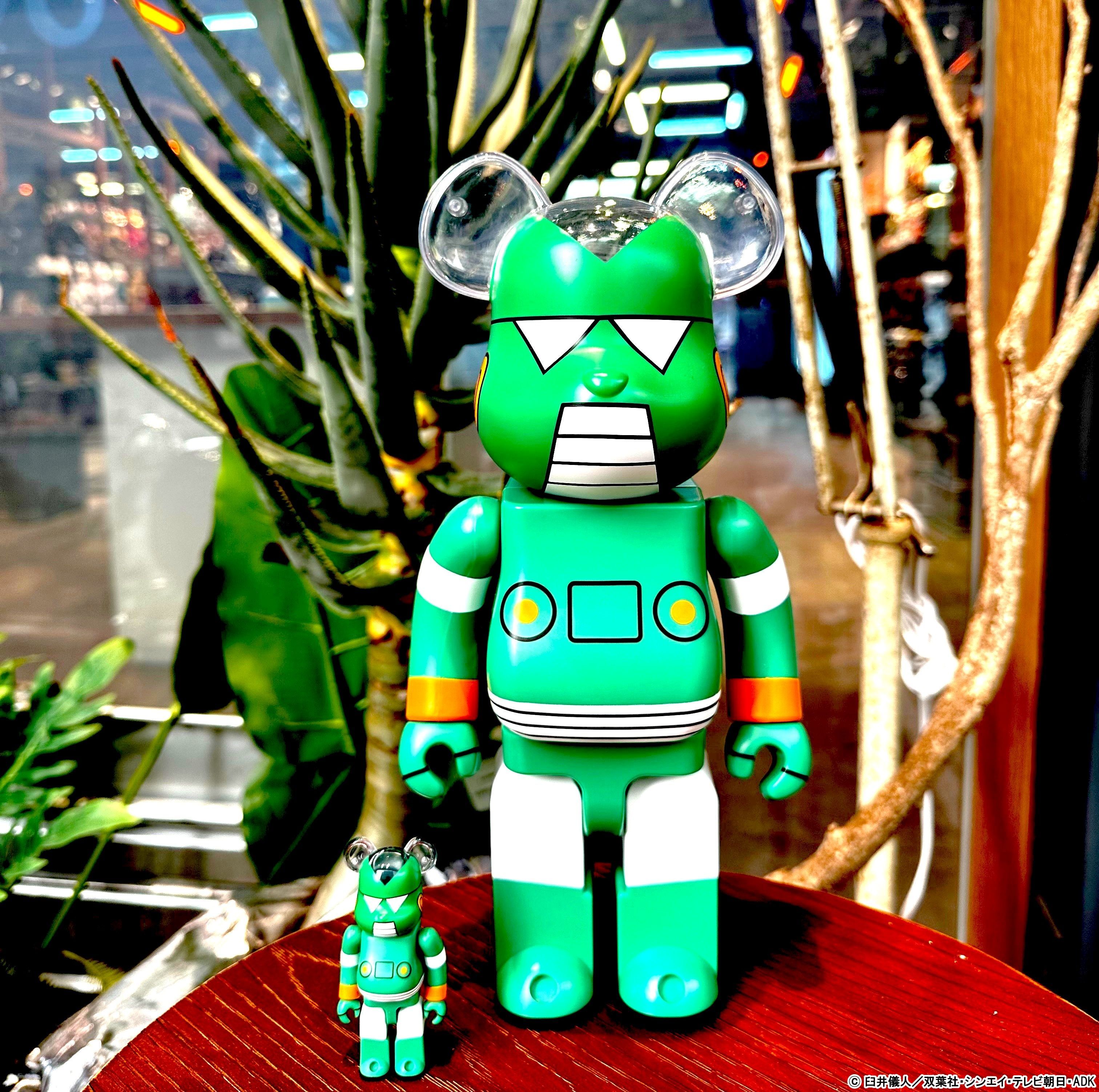 VF9595 未開封 ベアブリック WHIZ LIMITED