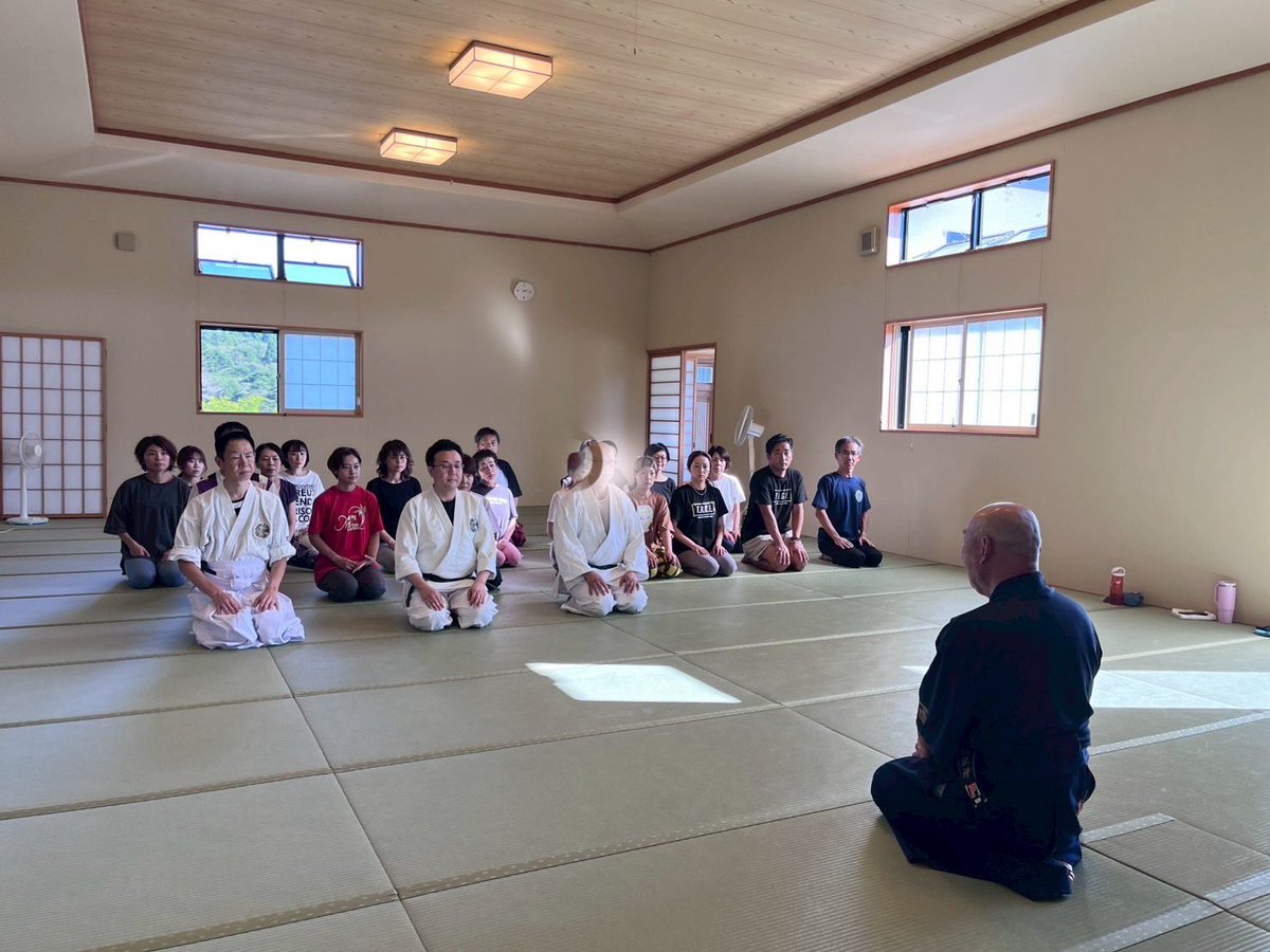 【ヨガ】【座禅】【合気柔術】スペシャルデー
済興寺（東松島）にて行われました。
充実しな内容で、凄く楽しかったです。
素晴らしいご縁をたくさん頂きました✨
懇親会は最高に楽しかったです。写真を載せられないのが残念🥹