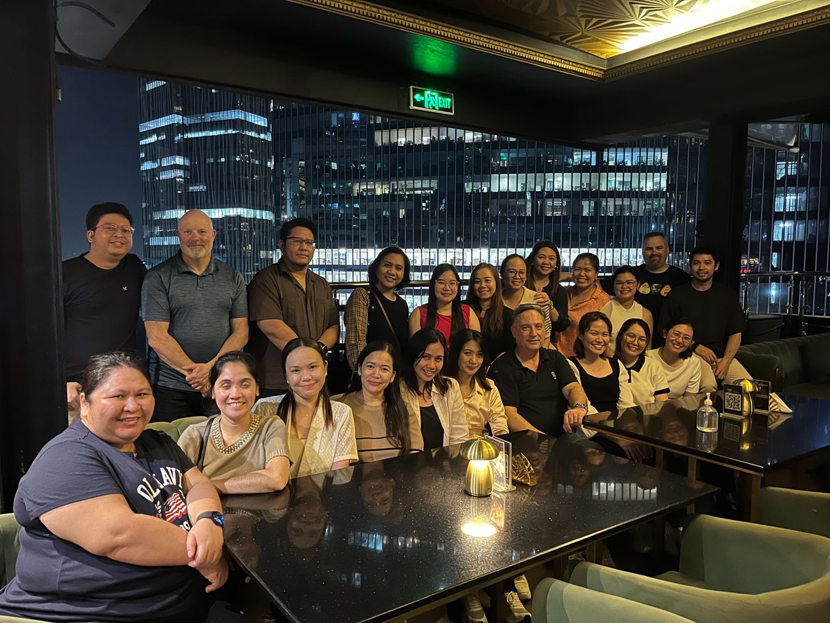 agile_uw's tweet image. Our co-founders Robin, Ben & Nick spent a few days with the team based out of the Philippines 🎉
Birthdays celebrated, plenty of food shared, games played, and Agile’s 10th anniversary marked together. 💙
Grateful for such a memorable time with an incredible team!