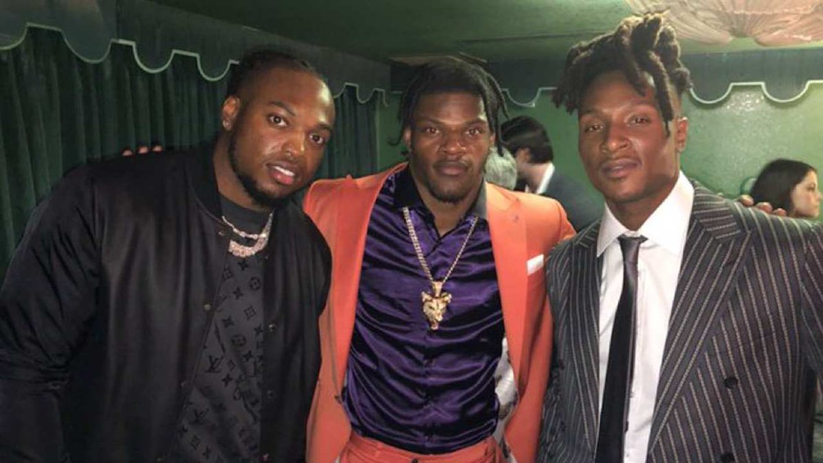 ZFARM_'s tweet photo. All 3 men have scored a TD in their first game together https://t.co/O5W5AJK45D