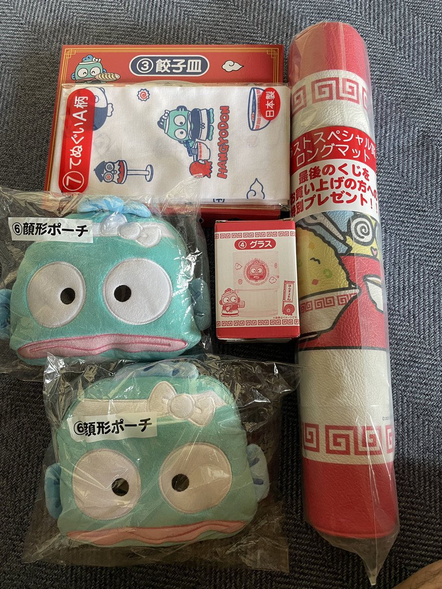 ysk_kimagure's tweet photo. 残り5回だったので迷わず全部買いました。
初ラストワンゲットです

＃ハンギョドン https://t.co/bK5qNEpvJS