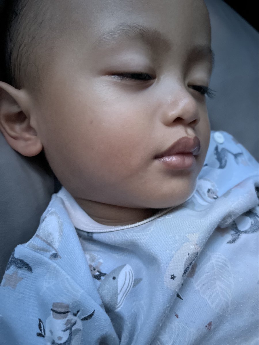 regiripta99's tweet photo. MasyaaAllah. Tencu aca sudah mengerti mamah hari ini. mamah juga udah ngantuk nih jam segini 🥹🥲 https://t.co/Bpu6XO6Aa0