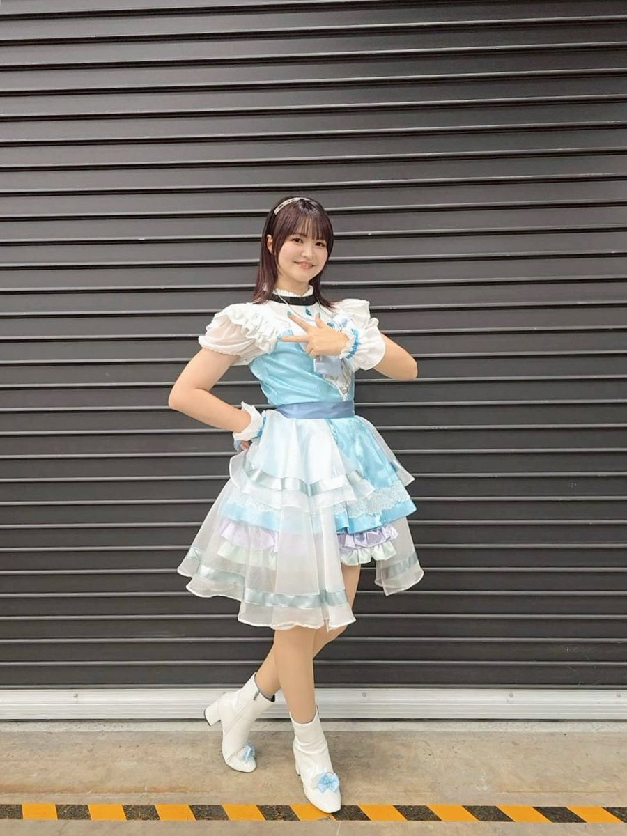 koichimakoto's tweet photo. いっぱい着させて頂きました！
歴史感じるー！ありがとう！
👗こだわり
キラメキ⭐︎はU149の晴さんとして、スパッツ着用。アンコール後はデレステ内でアイドルとして成長した晴さんを表現したくて、スパッツは履かずに出ました（スパッツ履かずにスカート衣装着たの初めてで、なんかめっちゃムズムズした）
#デレステ10thツアー千秋楽
#デレステ10thツアー千秋楽_day1