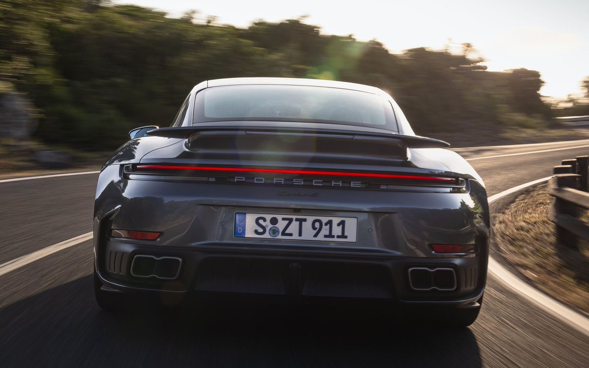 ポルシェ『911ターボS』新型、史上最強の711馬力ハイブリッド搭載..3635万円から
response.jp/article/2025/0…

#新型車 #ポルシェ911 #IAAモビリティ #ポルシェ