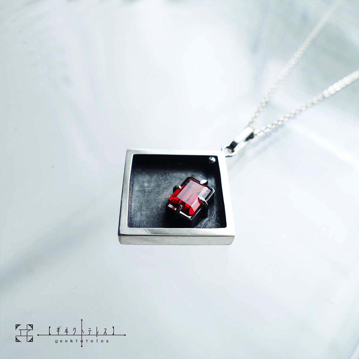 geektoteles's tweet image. ◆ 来月の出展情報 ◆

10/4〜5
「十銀十色」大阪編
10/4（土）12時～17時
10/5（日）11時～16時
会場：大阪　難波神社（入場料無料）

#ガーネット