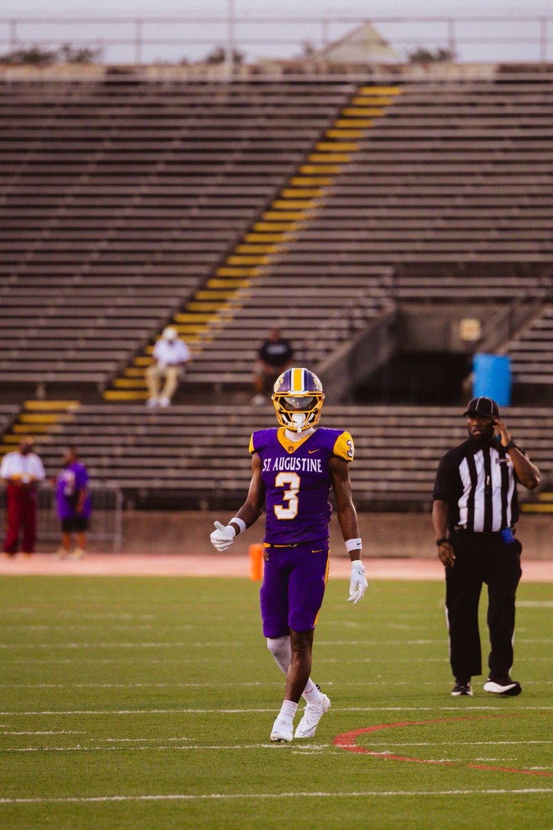 supermanray3's tweet image. Tht time again , on to week 2😈💕