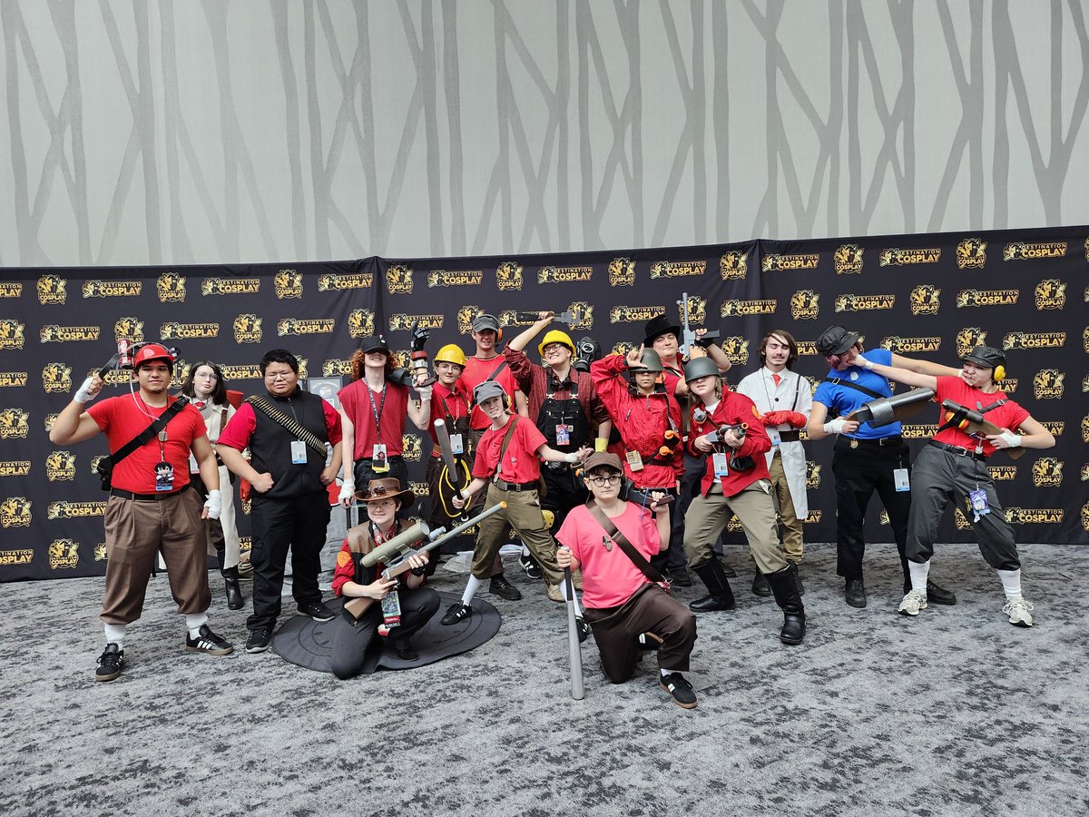 TF2 Cosplay Community tweet media