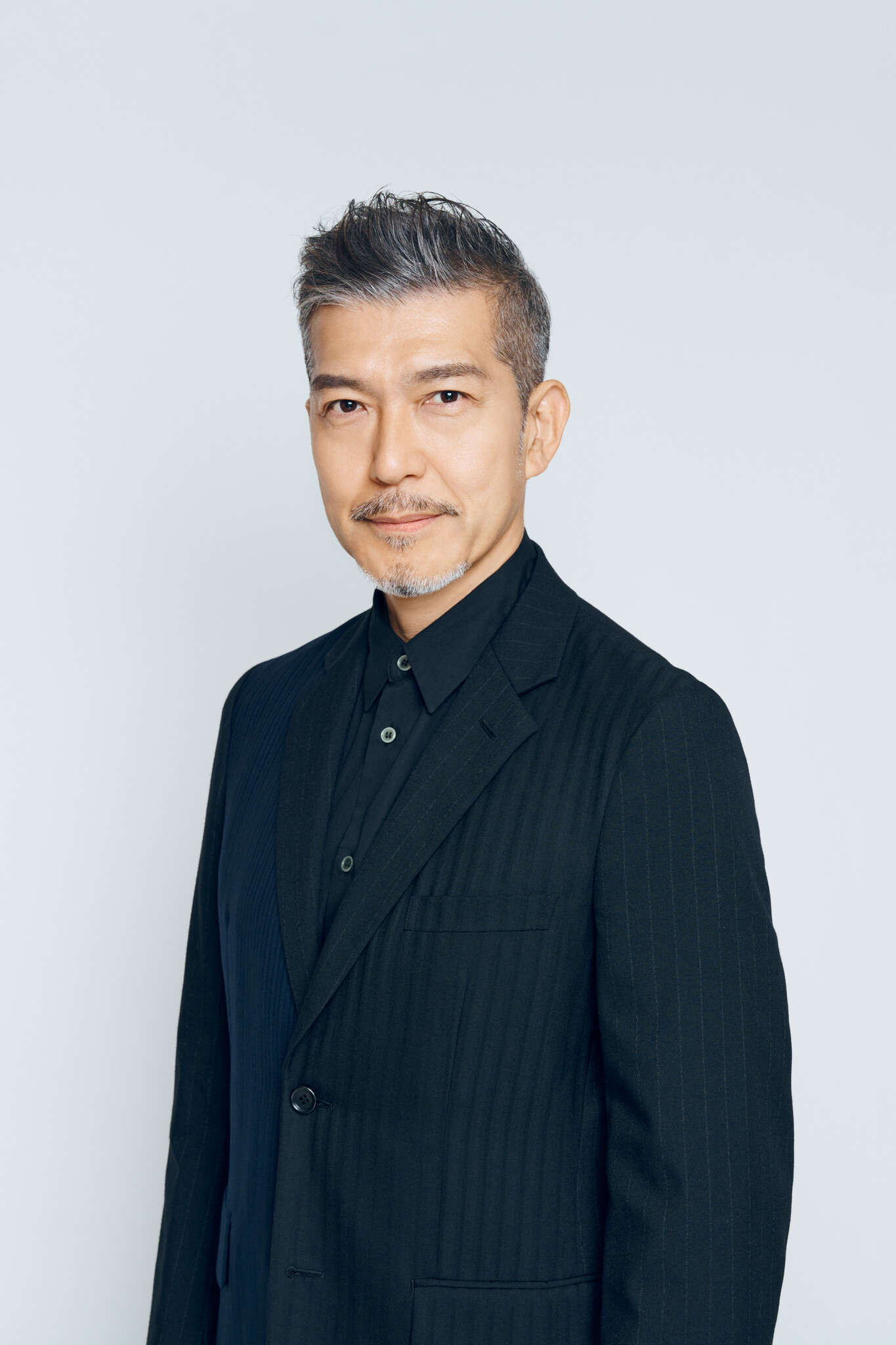 【新版】YOUPAPER 井上芳雄 掲載4ページ（ストレート）#6422 新版】YOUPAPER 井上芳雄 掲載4ページ（ストレート）#6422