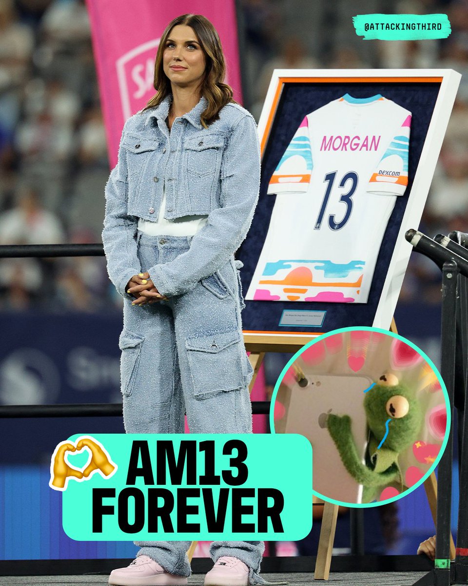 WGolazo's tweet photo. She's an icon, she's a legend... she's a GOAT in pink prewrap 💖🥹🐐 https://t.co/RLF4FOGRUn