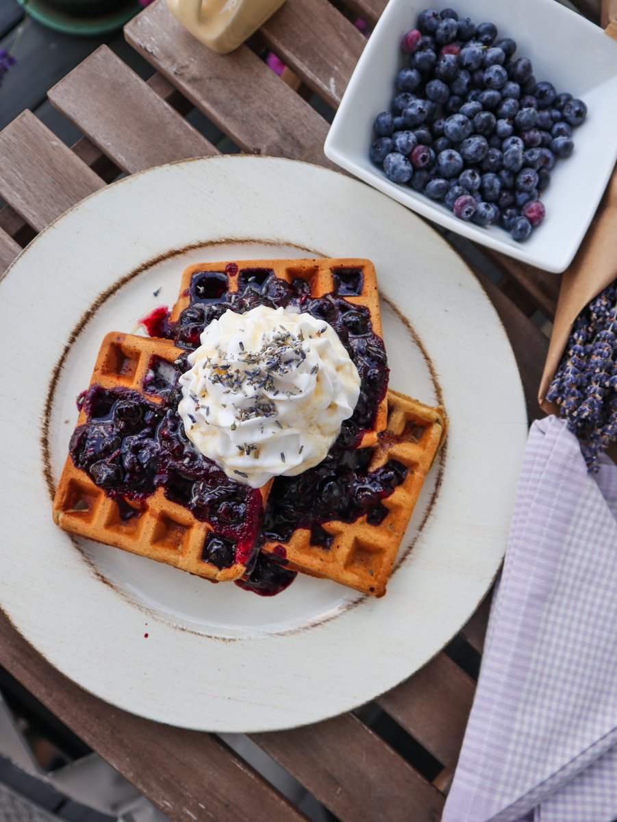 New Recipe: Vegan Blueberry Lavender Waffles! #veganrecipes fragrantvanilla.com/vegan-blueberr…