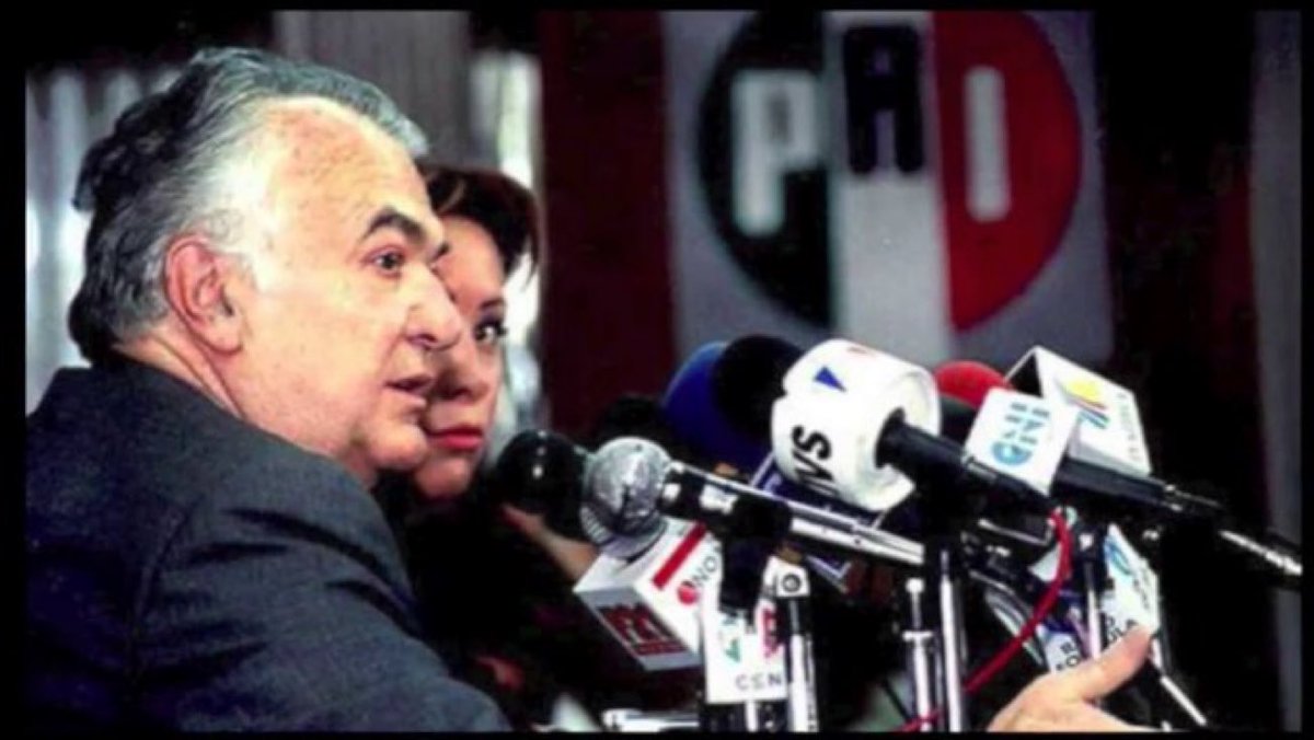 Devastación neoliberal
Al implantar el neoliberalismo económico en México se dejó "flotar" libremente el peso en el mercado cambiario. El sexenio 1982-1988 terminó con una devaluación de 1,442% y una inflación de 4,030%, un desastre para miles de familias.
#JuicioAExPresidentes