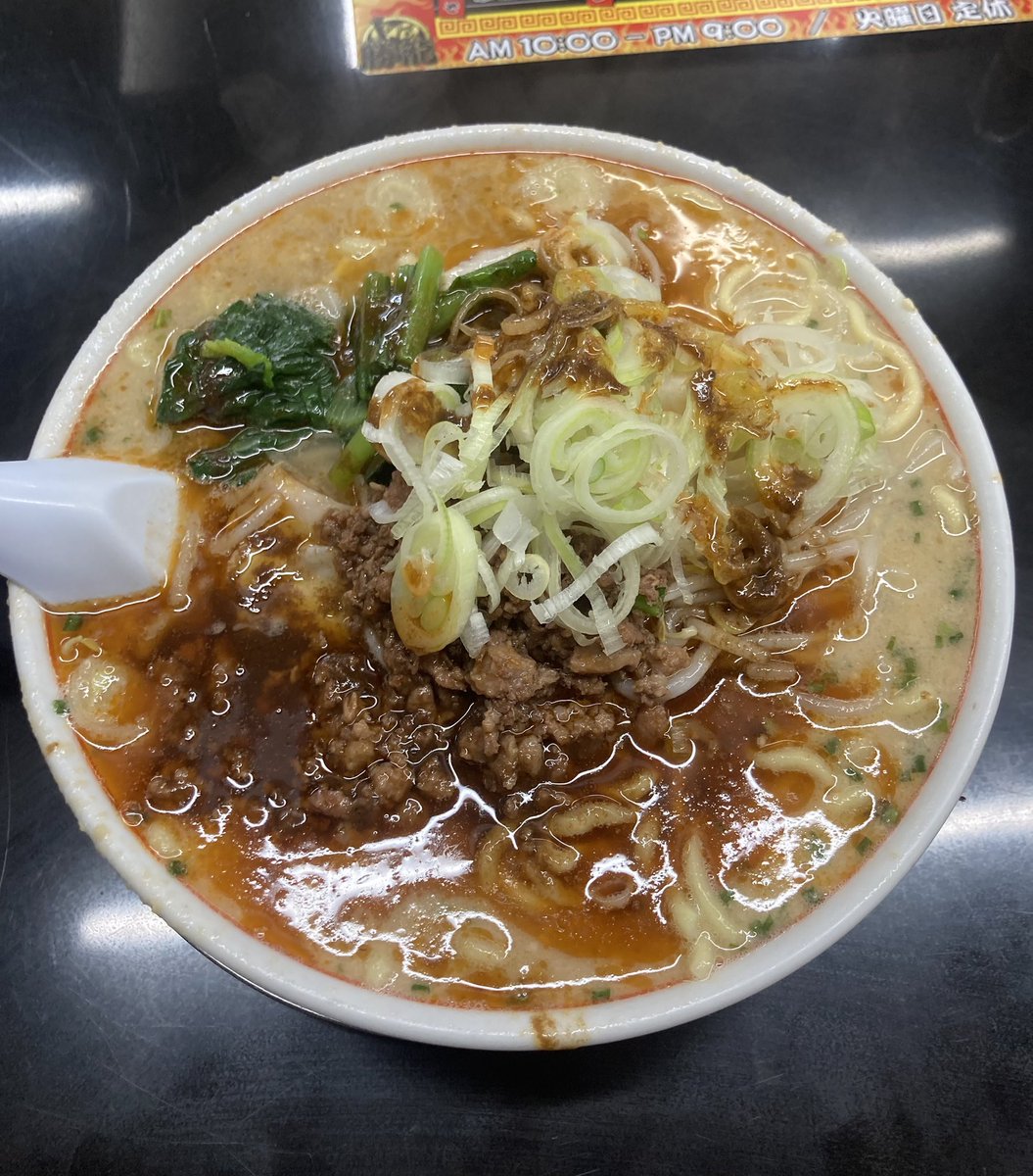 小千谷　勝龍
エビジオ

ひとくちめのエビの味爆発！
何食べても美味いなー。大盛りだけどもっと食えた☺︎

#新潟ラーメン