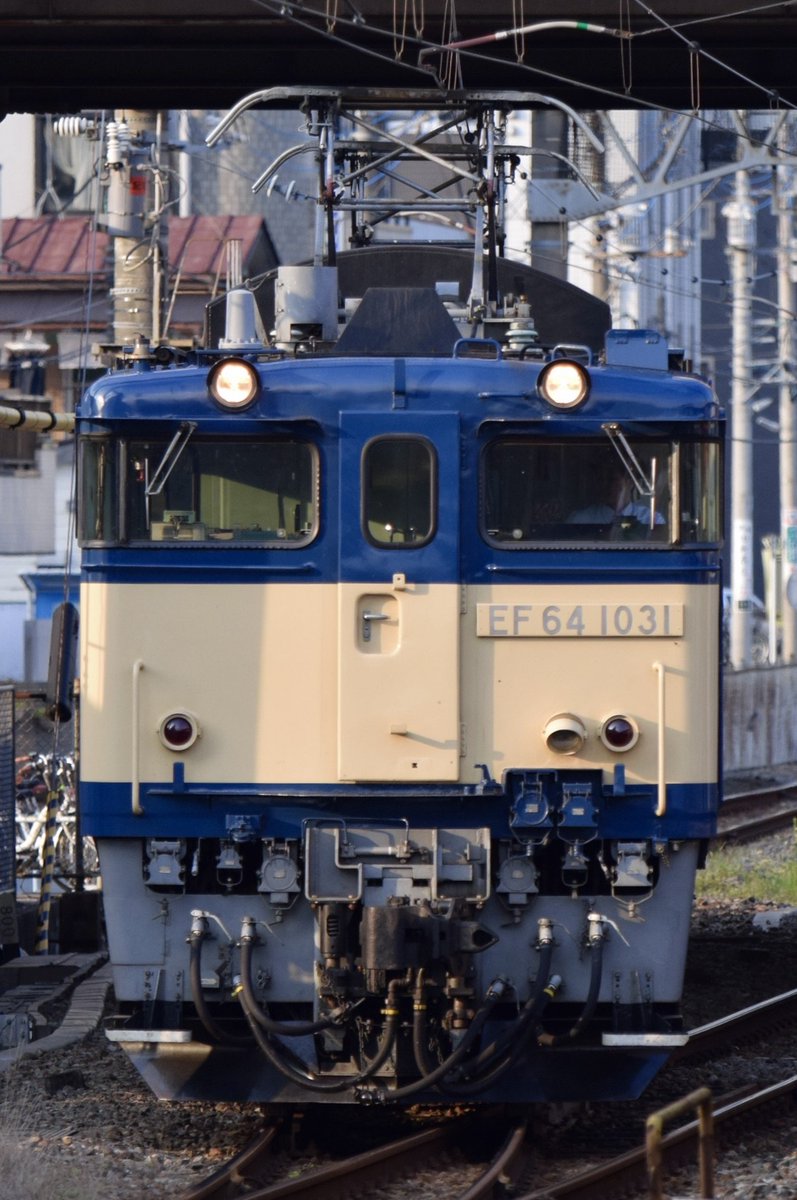 ef81141's tweet photo. 9/8　単9524　EF64 1031
影の処理完全にミスりました https://t.co/jadc0aR9di