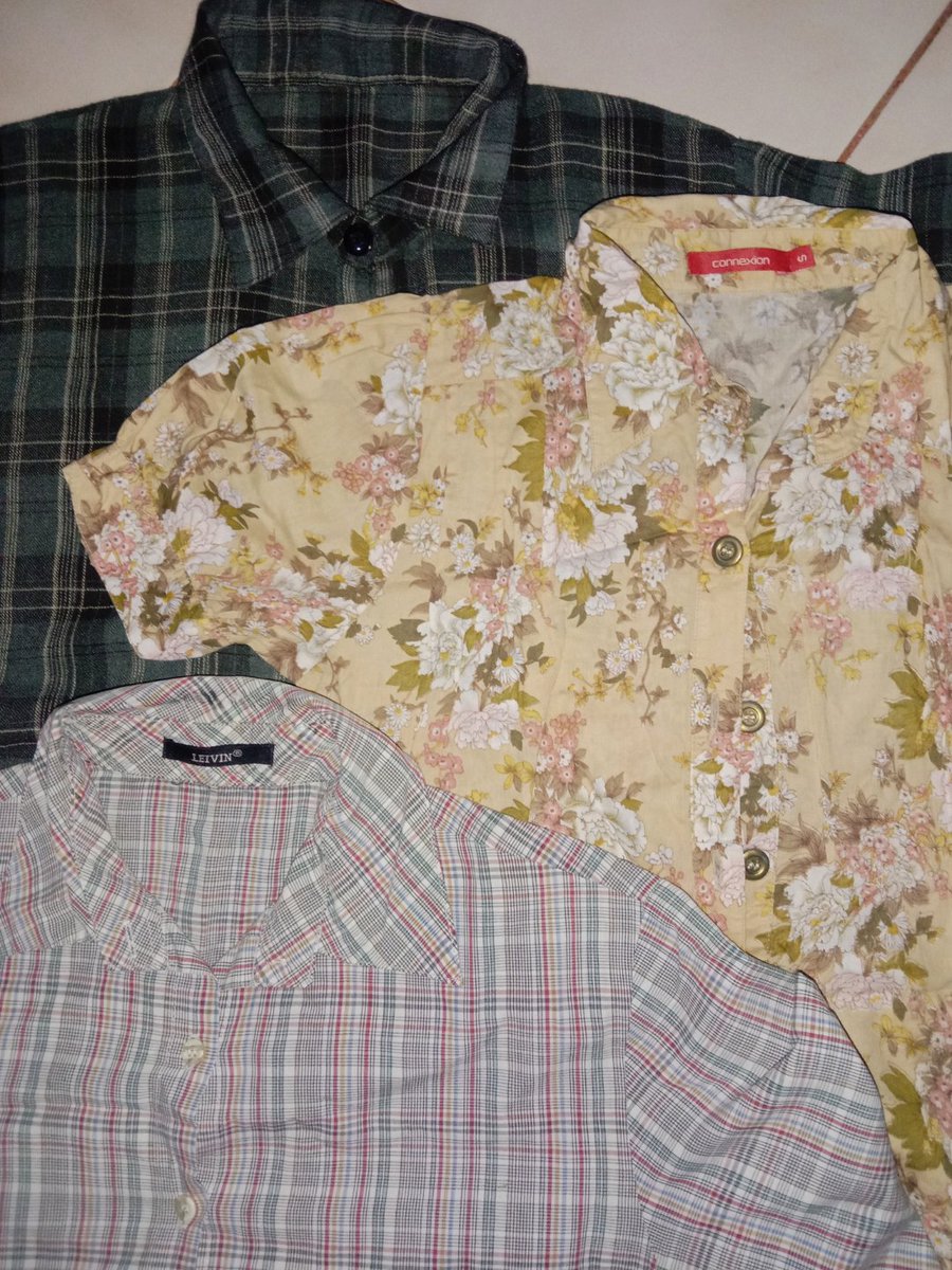 notesnco's tweet image. wts preloved kemeja vintage, start 25k!

Kemeja Leivin Kotak-kotak 35k (crop top)
Kemeja Connexion Floral 30k
Kemeja Kotak Kotak no brand 25k

📍Depok
✅Oren