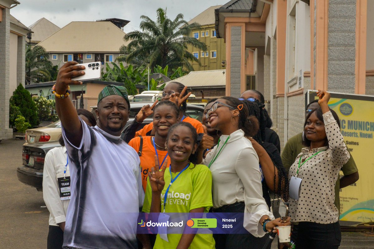 DownloadTechE's tweet image. Smiling Faces Everywhere! 

Our attendees, volunteers, and speakers ,it was pure energy, joy, and connection.

#Download2025
#DownloadTechEvent
#TechEventNnewi
#NnewiTechEcosystem
#Nnewitechconference