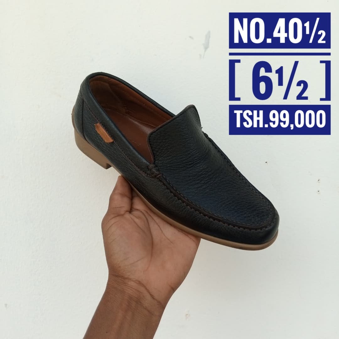 Emmoh12's tweet image. CONTACTS for pickup🛵📦 and delivery🛵📦: +255718007463 WhatsApp📞,Calls☎️, TxT✉️

 🚛📦#MIKOANITUNATUMA 

#return 2 days after #delivery
 Dm @BarakaMaviatu 
#WewerepostTu