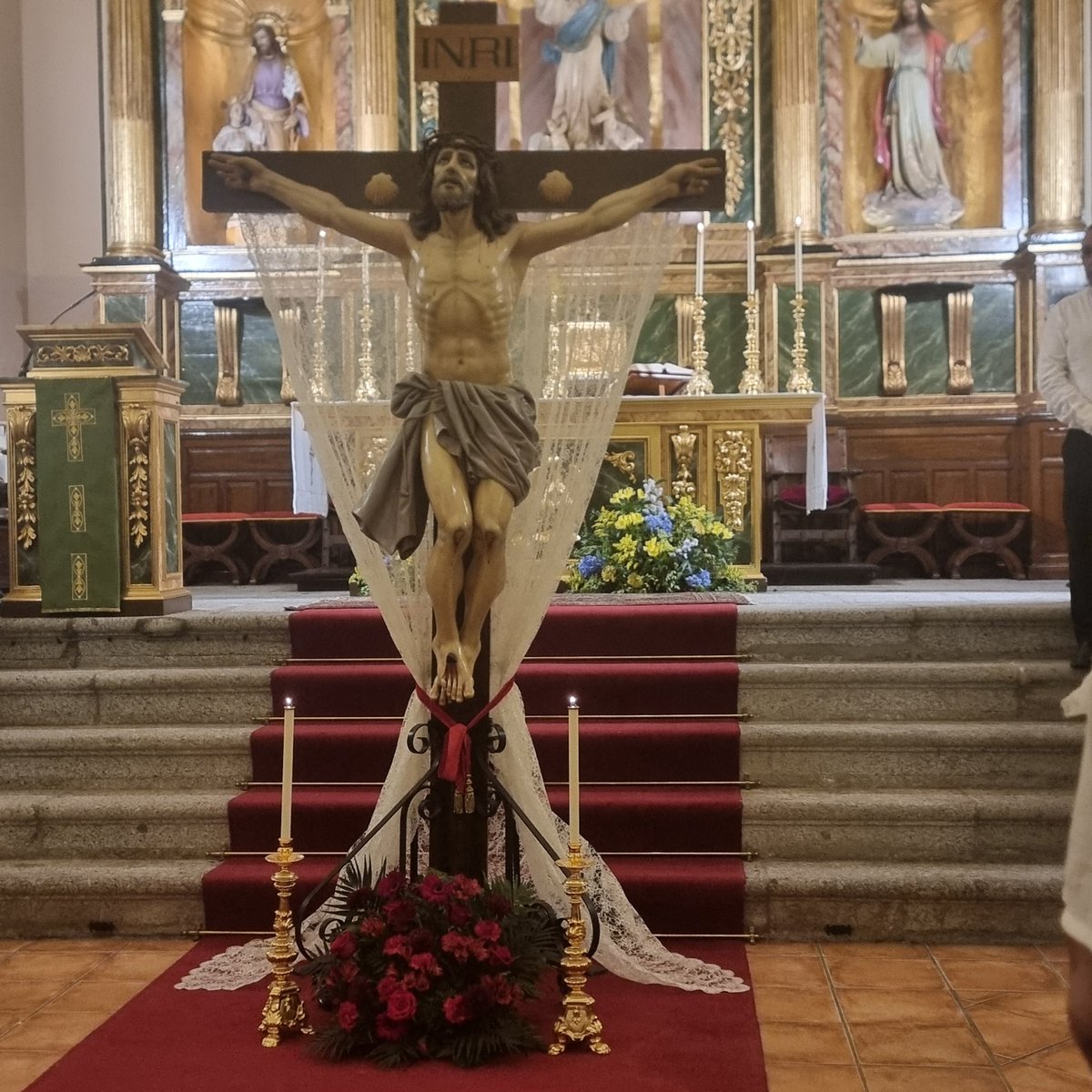 AytoBrunete's tweet image. Ayer vivimos un momento profundamente emotivo con la bajada del Cristo. 
#HermandadDelSantísimoCristo de nuestro querido #Brunete.
La fe, la devoción y la tradición se unieron en un acto que nos llenó el corazón.
#Brunete #SantísimoCristodelPatrocinio #Fe #Tradición #Emoción