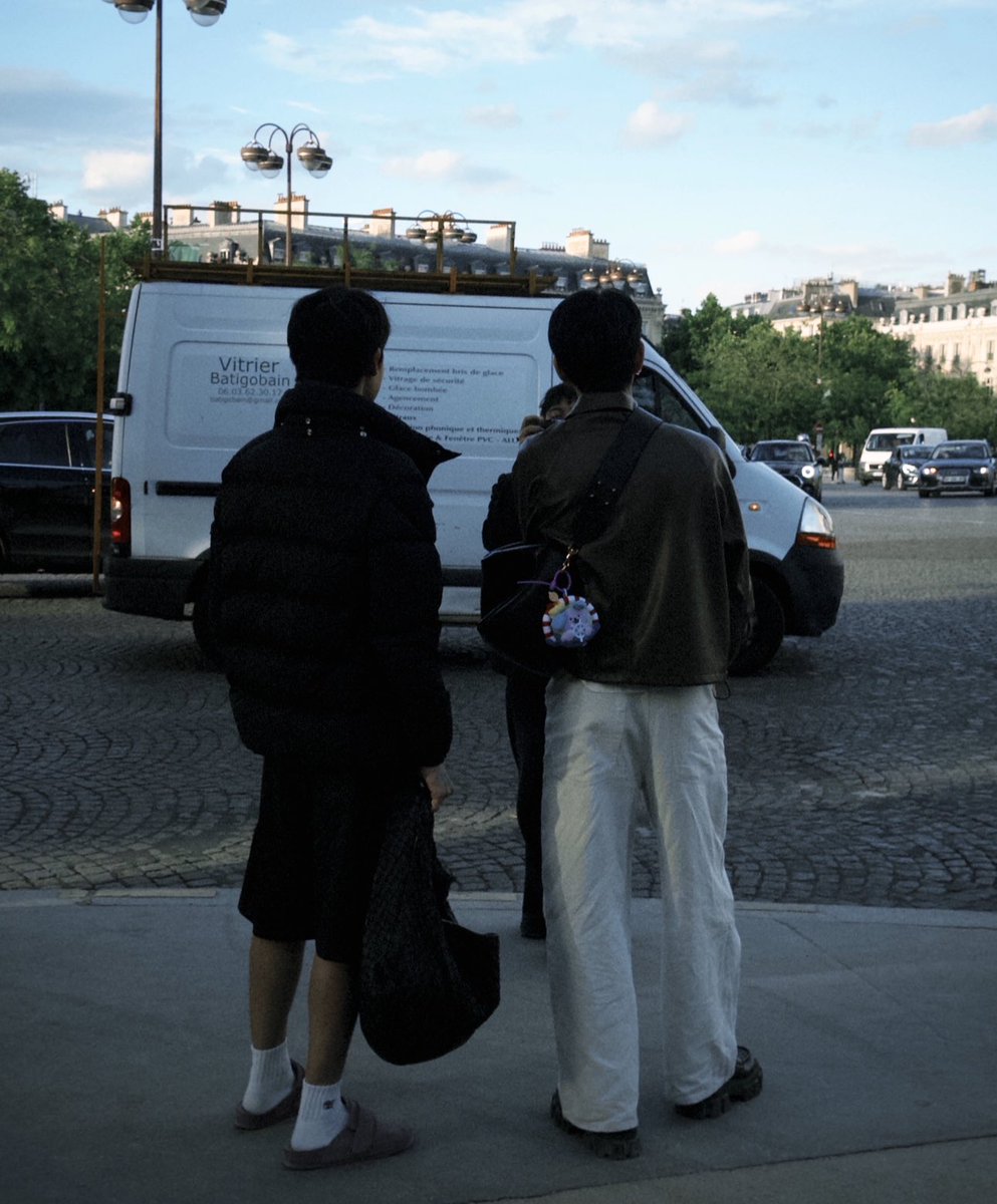 เอ้า!!! เพิ่งเห็น ปั้นจิ้มปั้นเจ๋อมากกกกกก 5555555555555

>> youtu.be/R5BgZRCG8h0?si…