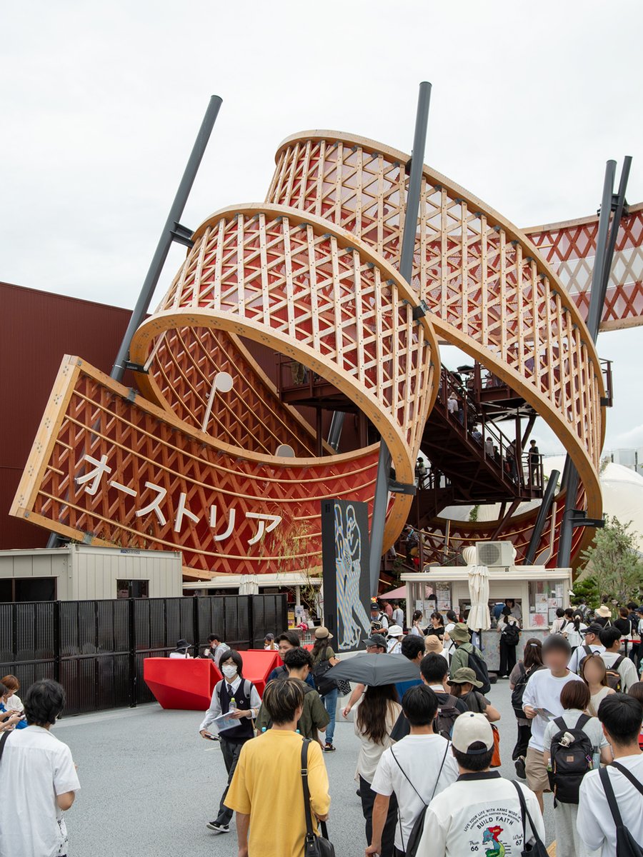 RiedelJapan's tweet photo. ✨リーデル・ジャパンはEXPO 2025 大阪・関西万博 オーストリアパビリオンに「ケータリング及び物品協賛」として協力しています🇦🇹🇯🇵

【リーデルが見られるポイント】
・友好の始まりを描いたムービー内で、2010年の日本市場進出を紹介 ・ショップにてリーデル製品を販売 ・カフェテリア&バーでは、リーデルグラスでワインと水を提供 ・パビリオン内で配布される雑誌「falstaff」に特集ページを掲載

万博を訪れる際は、ぜひオーストリアパビリオンでリーデルのワイングラスも体験してください✨

#riedel #リーデル #myriedel #expo2025 #大阪万博 #オーストリア #オーストリアパビリオン #austria #ミャクミャク #ワイングラス #ワイン #wine