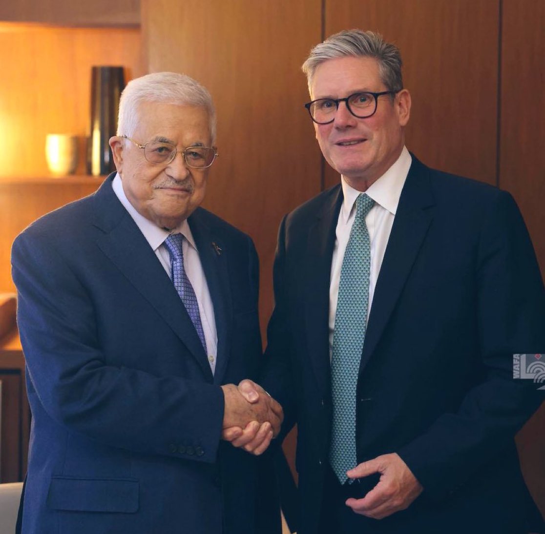 5 murdered in a terrorist attack in Jerusalem this morning

The man who will financially reward the families of the killers is being treated to a warm welcome by 🇬🇧 PM Starmer today