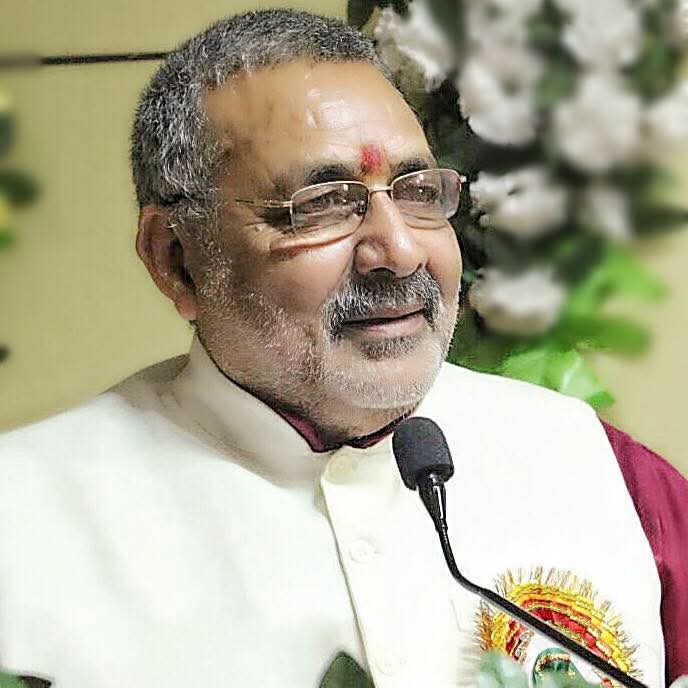 ManishChadhaBJP's tweet image. माननीय केन्द्रीय मंत्री श्री @girirajsinghbjp जी को जन्मदिन की हार्दिक शुभकामनाएँ।
ईश्वर से प्रार्थना है कि वे आपको उत्तम स्वास्थ्य, दीर्घायु एवं मंगलमय जीवन का आशीर्वाद प्रदान करें।
आपका मार्गदर्शन यूँ ही समाज और राष्ट्रहित में मिलता रहे।