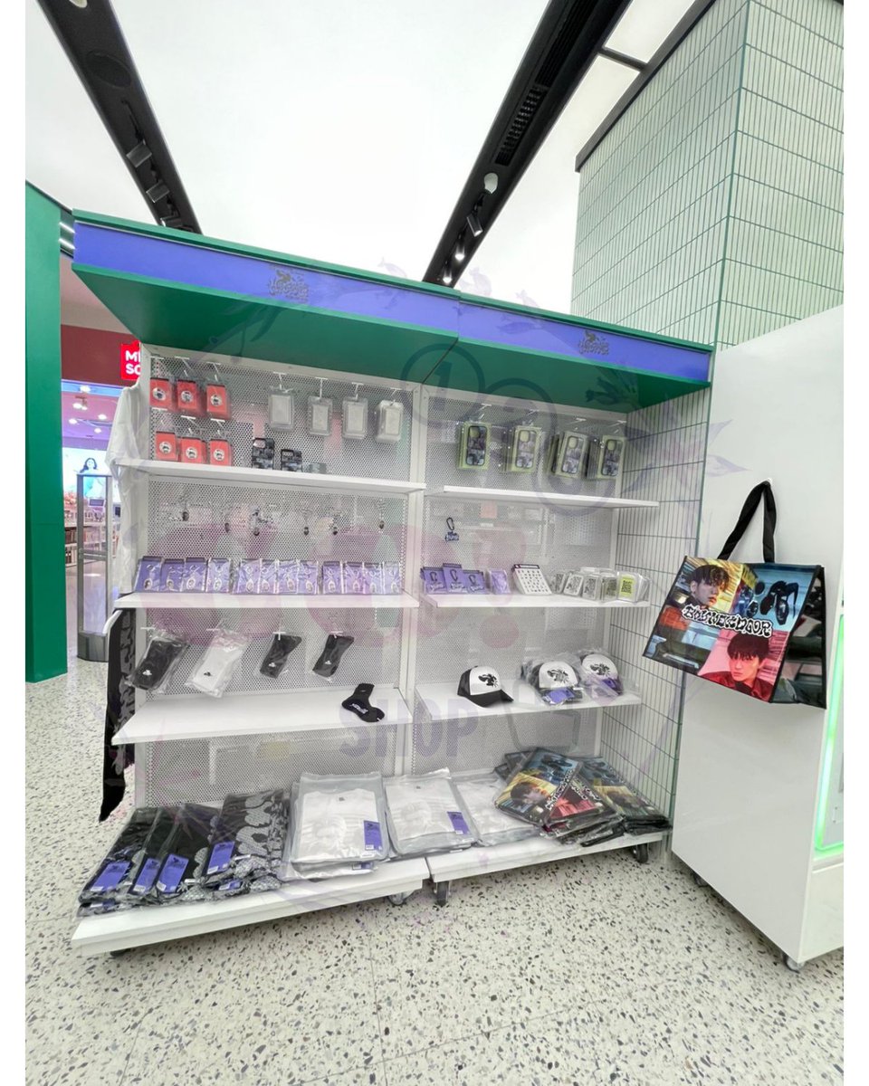 INA GO |WH KR OFF | PO MERCH HYBE GRUP LINE STORE tweet media