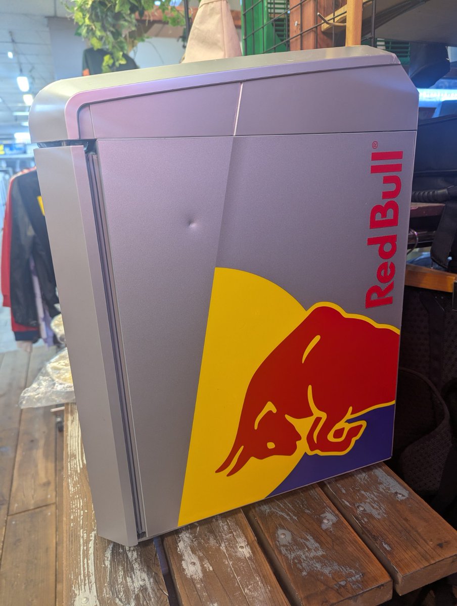 ⚡️Red Bullショーケース冷蔵庫⚡️ 非売品の販促用アイテム 