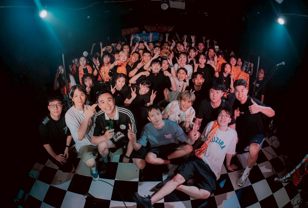 Captainpu2016's tweet image. 普通隊長 Tiny Me, BIG Dream Tour
08/24 高雄 Paramount Bar
w/ #EmptyORio

Photo By: Pin Yun @pin_photographer

#普通隊長
#CaptainOrdinary
#PUNKROCK
#パンクロック
#メロコア