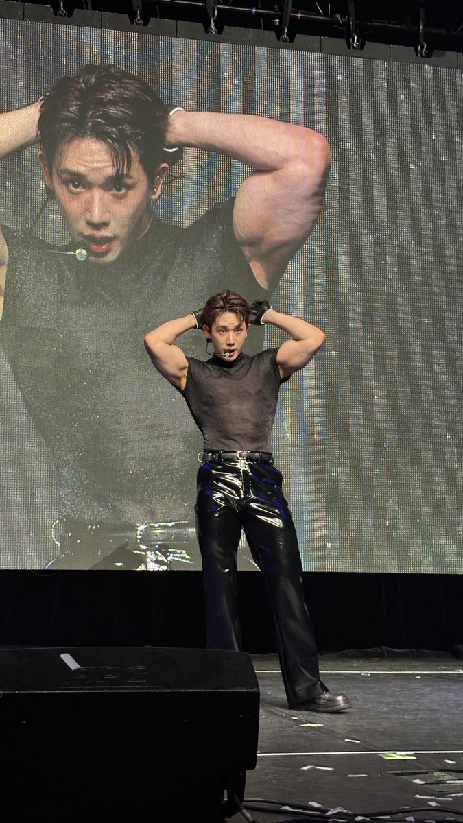 wnhpics's tweet image. Wonho Stay Awake Tour in Paris